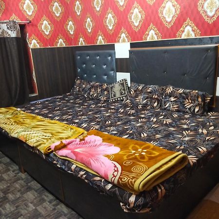 Maa Vaishno Guest House Varanasi Exterior foto