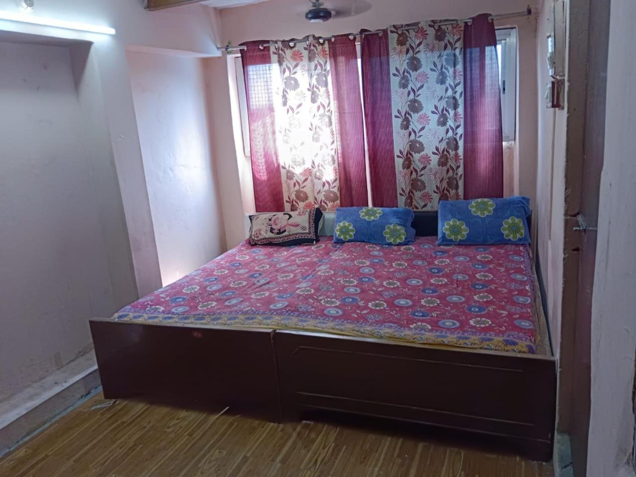 Maa Vaishno Guest House Varanasi Exterior foto